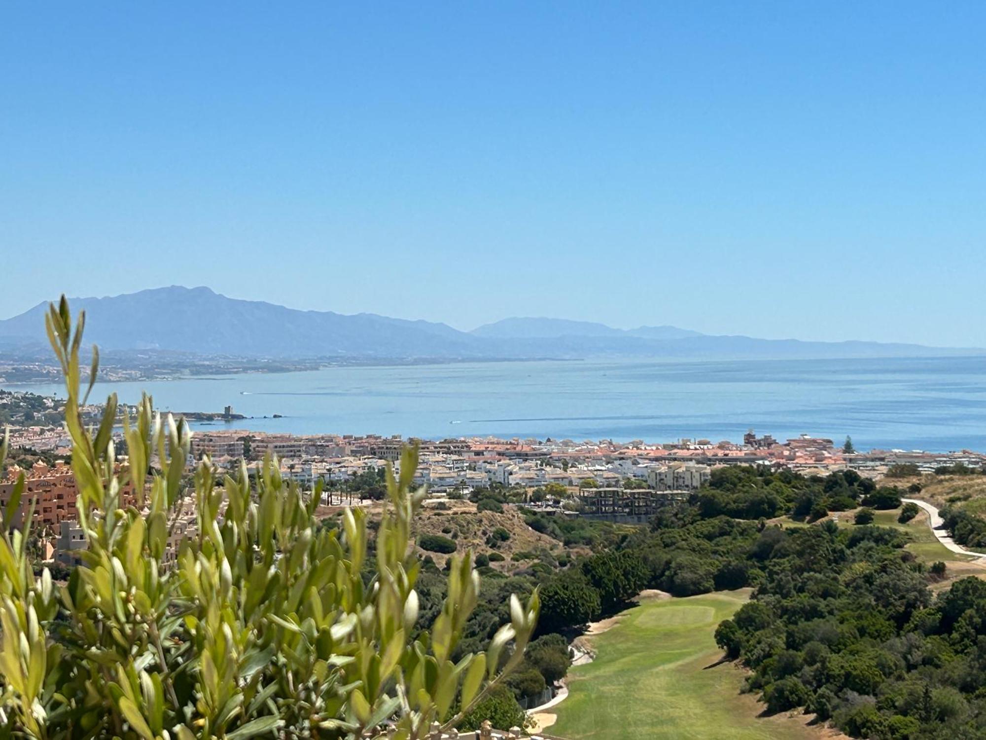 2 Bed Penthouse Apartment Manilva Exterior foto